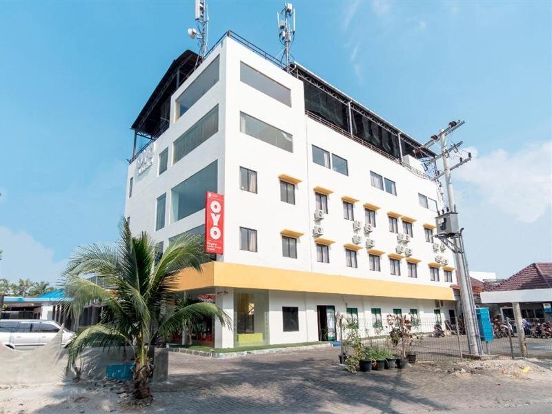 Oyo Flagship 1348 Anaya 3*